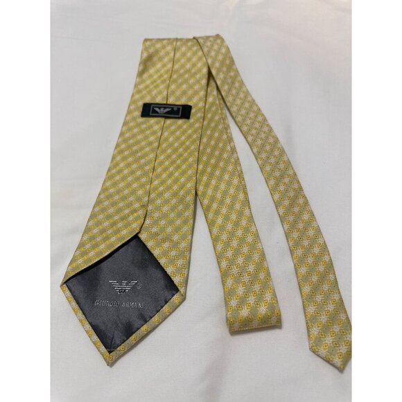 Giorgio Armani 100% Silk Handmade Yellow & Gold Patterned Tie - Picture 2 of 5